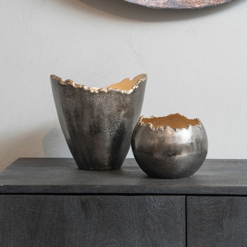 Merapi Lava Small Vase 21cm Secondary image